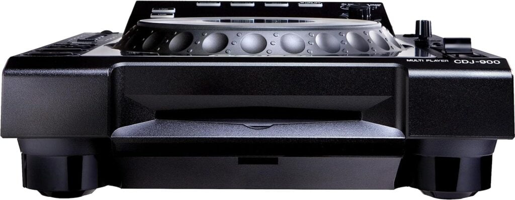 El Pioneer CDJ 900 en su vista lateral es uno de los modelos icónicos historia de los controladores DJ Controlador DJ.com